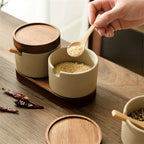 Pote de Especiarias de Cerâmica Grossa Estilo Japonês, Recipiente para Condimentos para Cozinha e Sala de Jantar, Frasco de Armazenamento de Sal e Açúcar, Mini Frasco de Especiarias com Colher, Adequado para Cozinha, Restaurante, Etc.
