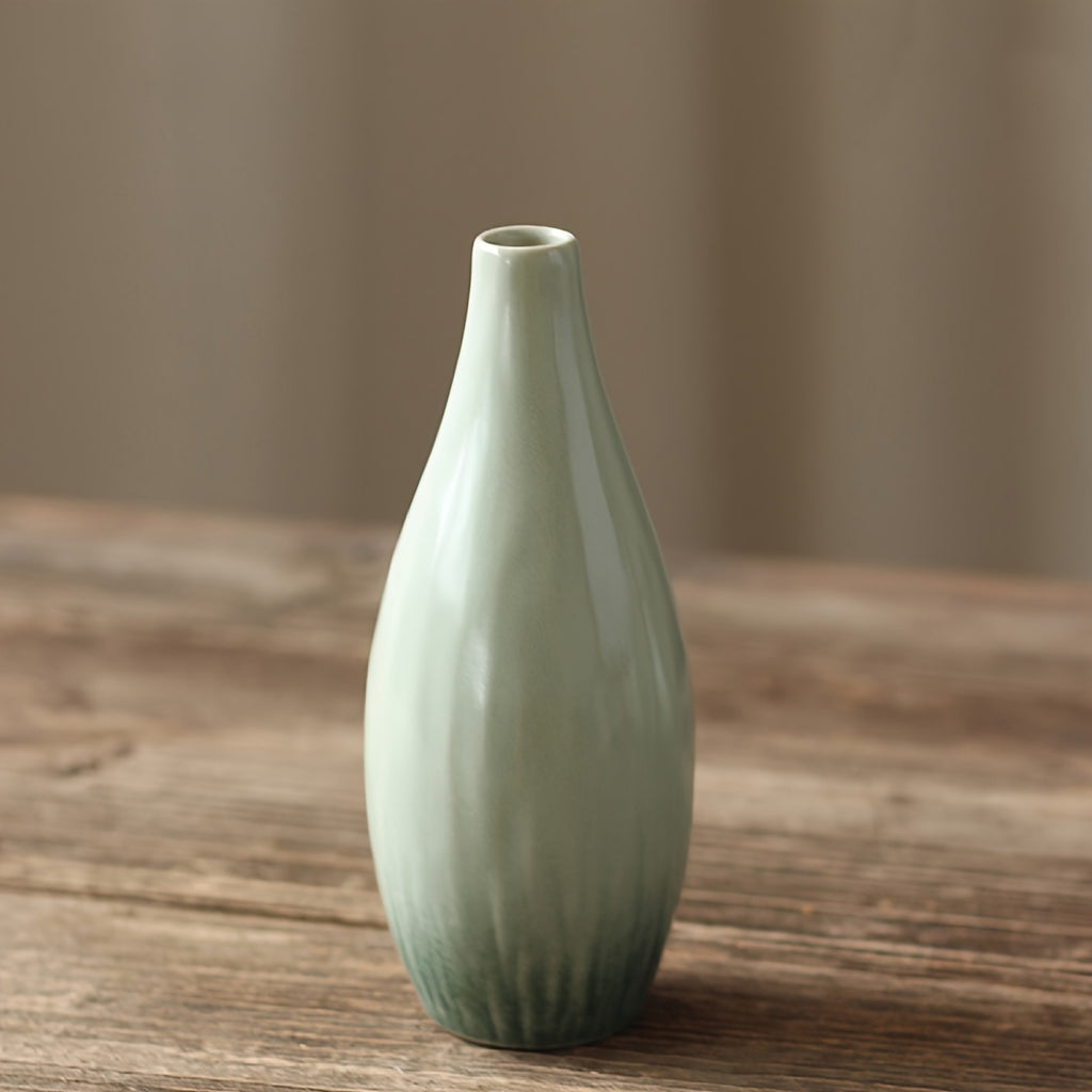 Minimal Ceramic Vase Set