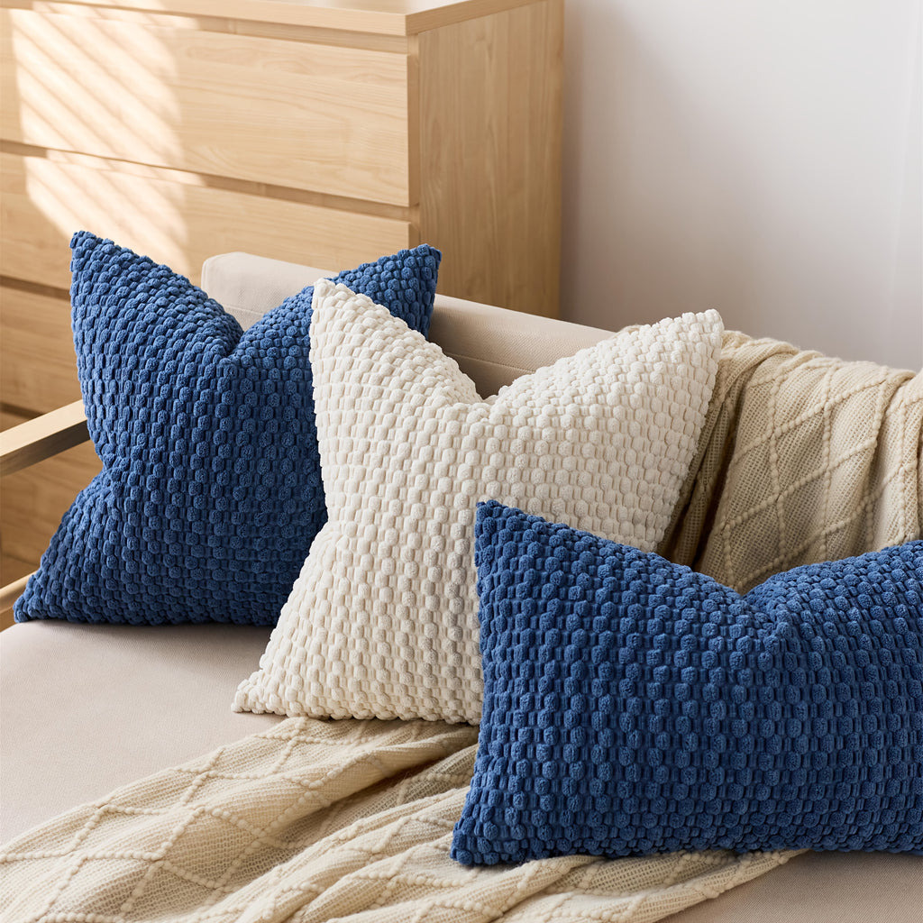 Uma Fronha (Enchimento de Travesseiro Não Incluído), Toque de Pelúcia com Grão Bolha, Elegante, Confortável e Macia com Grão Texturizado para Uso Doméstico Diário. Adequada para Sofás, Camas, Salas de Jantar e Almofadas de Quarto. Uma Fronha Acessória para Casa e Cozinha para as Quatro Estações