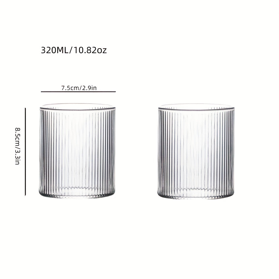 Conjunto de 2/4 Copos de Vidro com Listras Verticais, 320ml, Copos de Vidro Transparente, Copos com Listras Verticais para Beber Bebidas Domésticas, Leite, Suco e Café com Facilidade, Design com Altura de 8,5cm, Copos de Vidro Texturizado Transparente