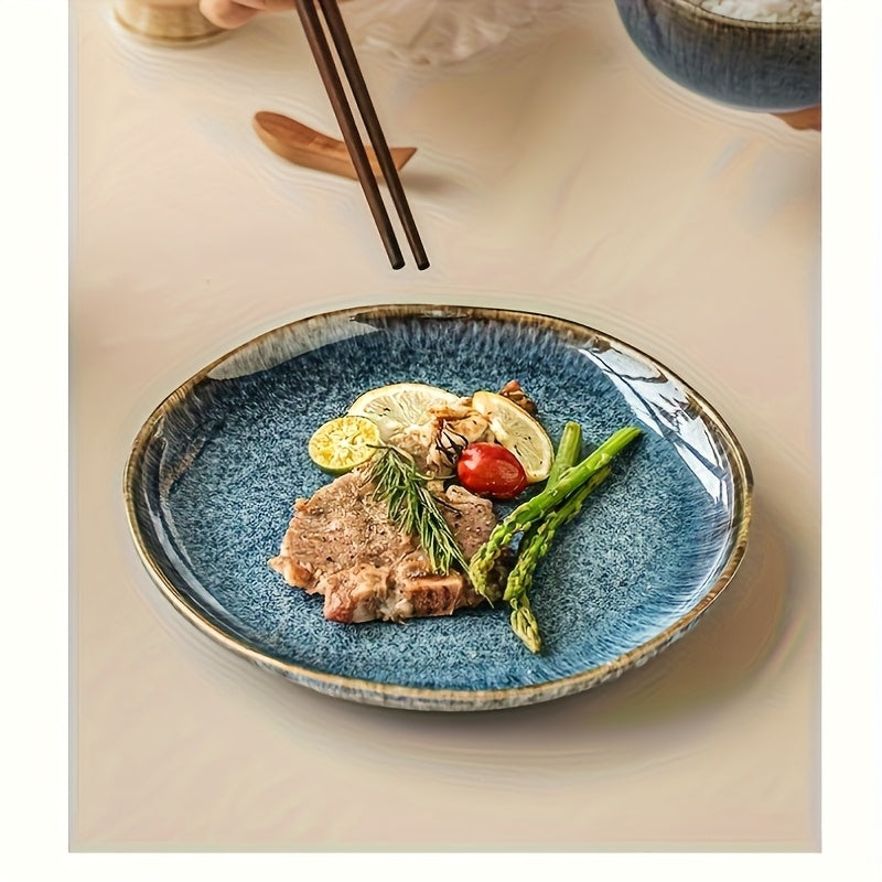 Disponível nas Quatro Estações - Prato Irregular Yunmeng - Design de Cerâmica Azul e Chama, Perfeito para Prato de Salada de Massa e Frutas, Louça da Moda, Cerâmica Feita por Artista, Prato de Cerâmica Irregular com Gradiente, Prato para Bife, Prato de Massa para Restaurante