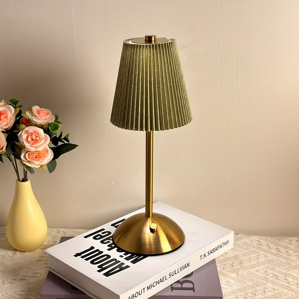 Luminária de Mesa LED Moderna com Pregas, Toque para Ligar/Desligar, 3 Temperaturas de Cor, Brilho Ajustável, Recarregável via USB (Sem Plugue), Uso Interno, Base de Metal, Abajur de Tecido Pregado - Luminária para Casa e Escritório