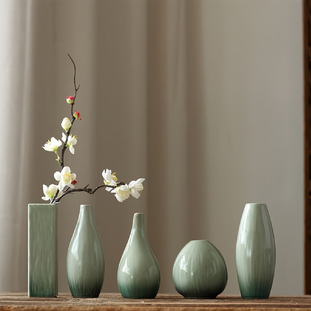Minimal Ceramic Vase Set
