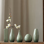 Minimal Ceramic Vase Set